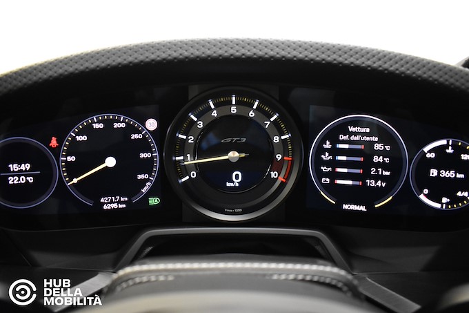 PORSCHE 911 GT3 Touring